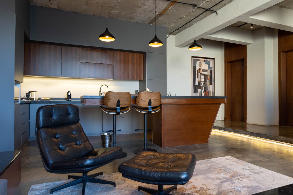 Executive Minimalist Retreat(Self-Entry) - Q1 - Image 2